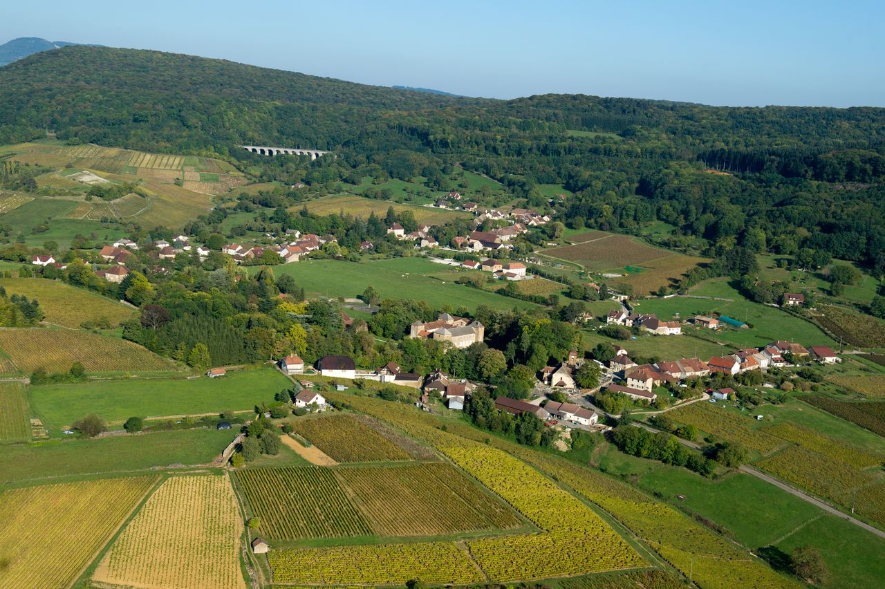 Communes Montigny les Arsures 4497